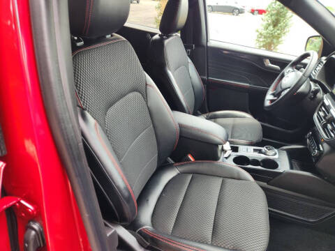 2023 Ford Escape ST-Line Select