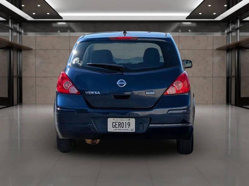 2012 Nissan Versa 1.8 S