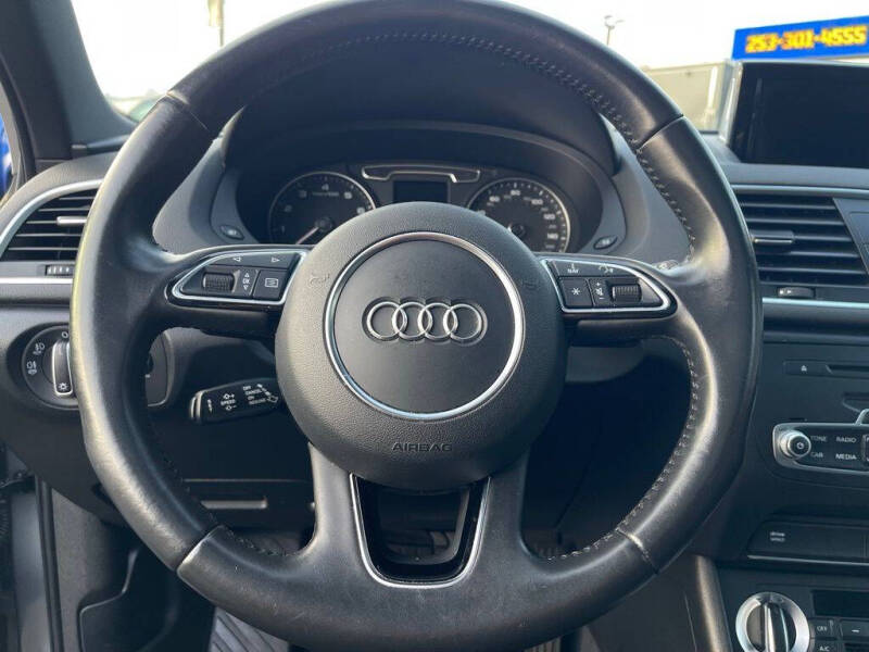 2015 Audi Q3 2.0T quattro Prestige