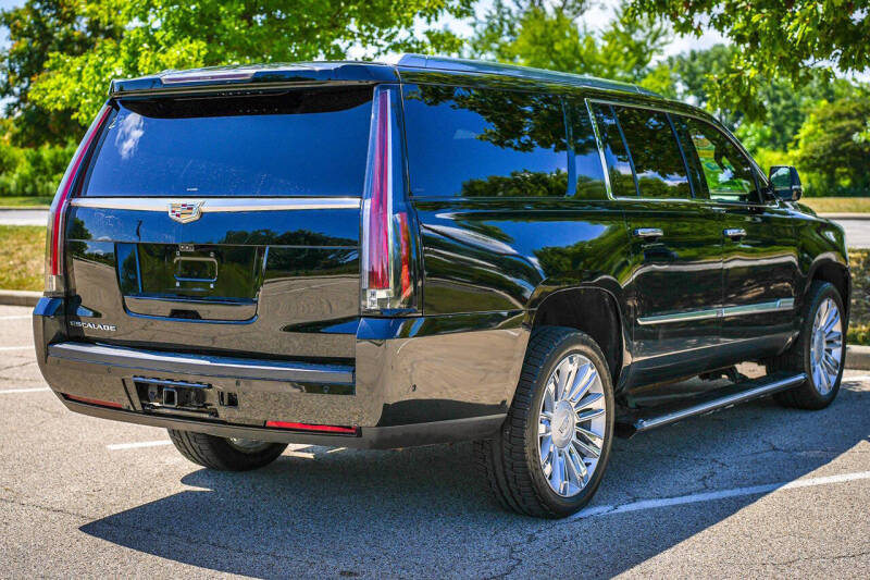 2018 Cadillac Escalade ESV Platinum