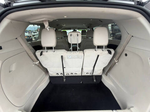 2021 Chrysler Pacifica Touring L