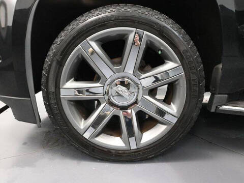 2017 Cadillac Escalade ESV Luxury