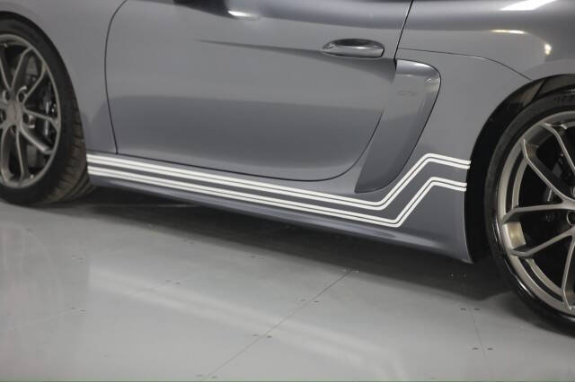 2021 Porsche 718 Cayman GT4