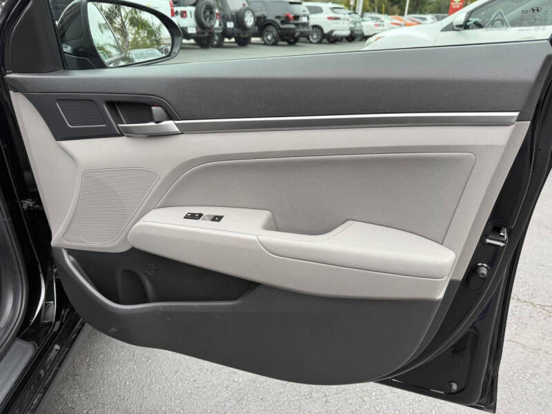 2020 Hyundai Elantra