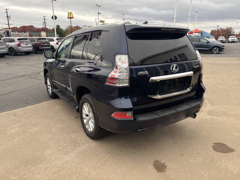 2017 Lexus GX 460