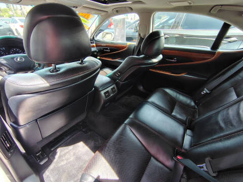 2010 Lexus LS 460