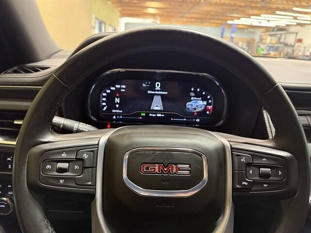 2024 GMC Yukon SLT