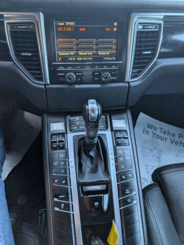 2016 Porsche Macan S