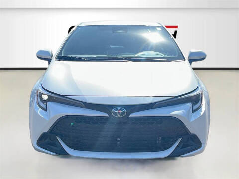 2025 Toyota Corolla Hatchback SE