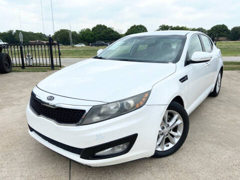2012 Kia Optima for sale at Texas Luxury Auto in Cedar Hill TX