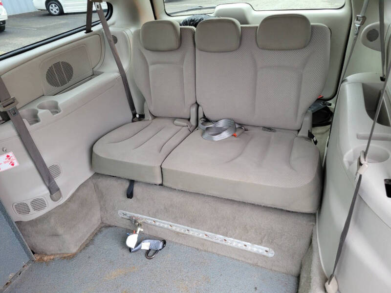 2007 Chrysler WHEELCHAIR VAN