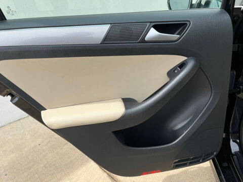 2016 Volkswagen Jetta