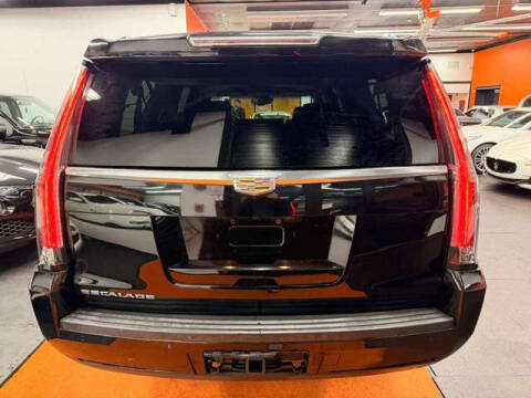 2016 Cadillac Escalade ESV Premium Collection