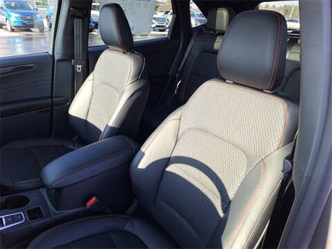 2026 Ford Escape Hybrid ST-Line Select