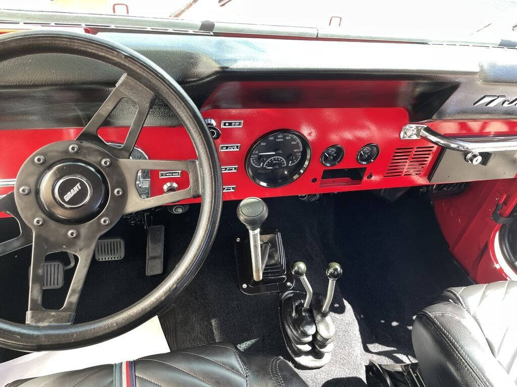 1986 Jeep CJ-7 17
