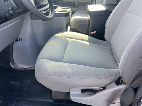 2013 Ford E-Series E-150