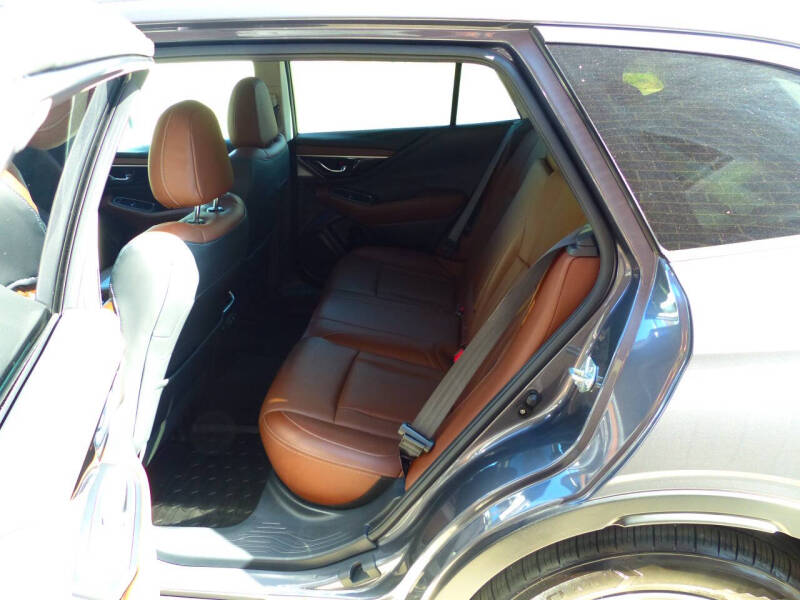 2022 Subaru Outback Touring