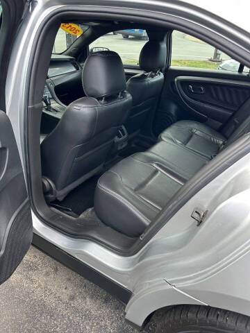 2013 Ford Taurus SEL