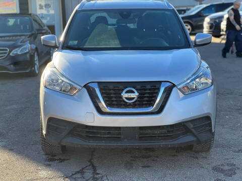 2020 Nissan Kicks SV