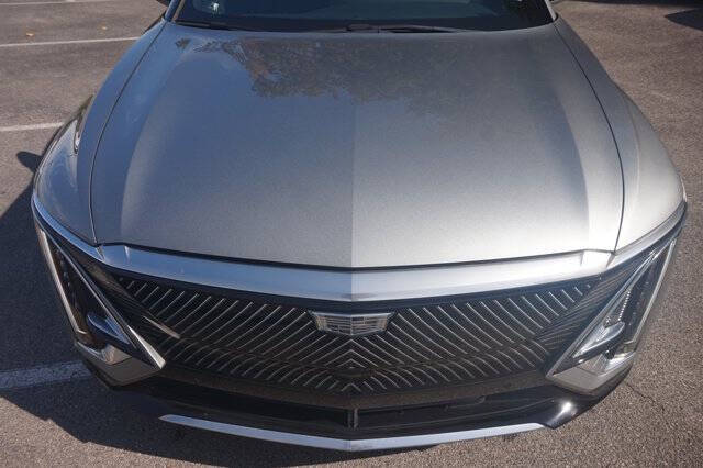 2024 Cadillac LYRIQ Tech