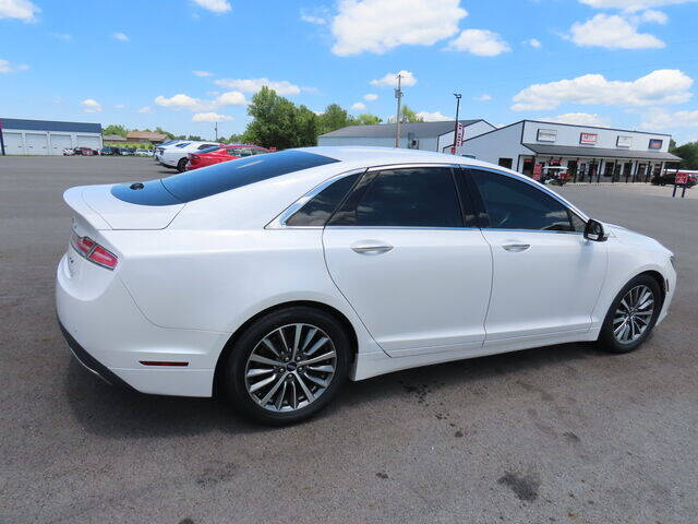 2017 Lincoln MKZ for sale at Modern Automotive Group LLC in Lafayette, TN