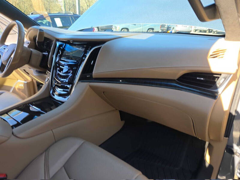 2019 Cadillac Escalade ESV Platinum