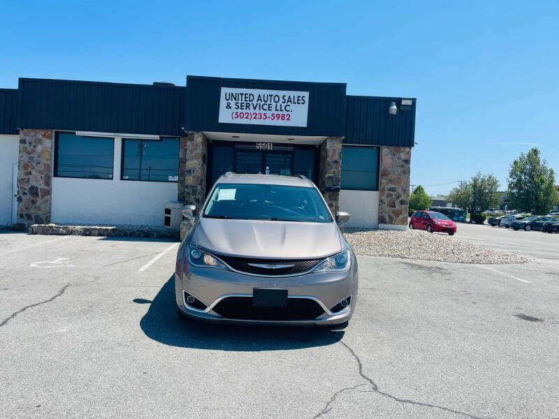 2017 Chrysler Pacifica for sale at United Auto Sales and Service in Louisville KY