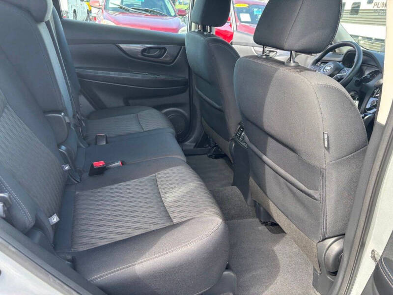 2019 Nissan Rogue S