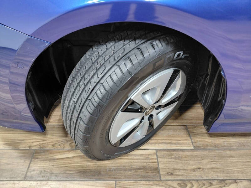 2018 Toyota Prius Three