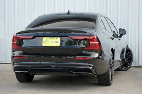 2024 Volvo S60 B5 Plus Black Edition