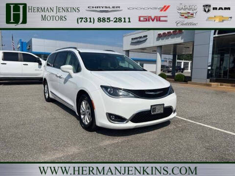 2018 Chrysler Pacifica for sale at Herman Jenkins Used Cars in Union City TN