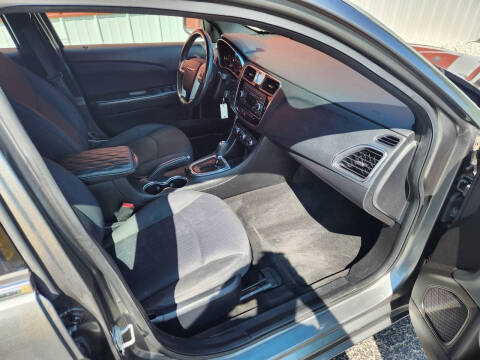 2013 Chrysler 200 Touring