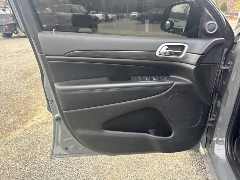 2020 Jeep Grand Cherokee Altitude