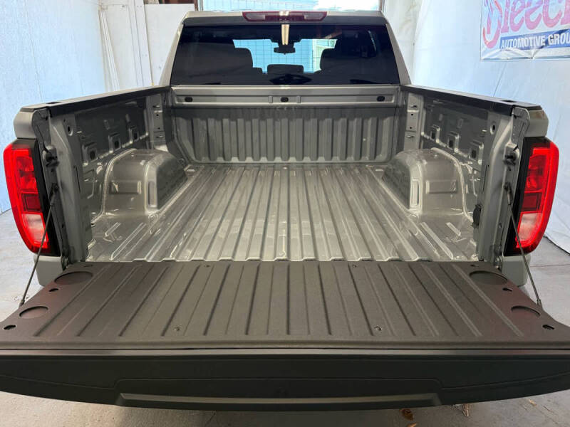 2026 GMC Sierra 1500 Elevation Standard