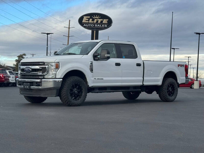 2022 Ford F-350 Super Duty XLT's photo