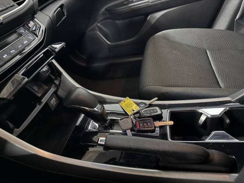 2017 Honda Accord LX