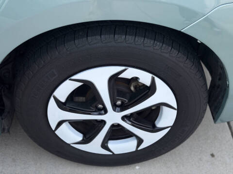 2013 Toyota Prius Four