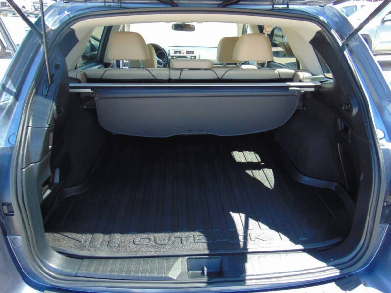 2016 Subaru Outback 2.5i Premium