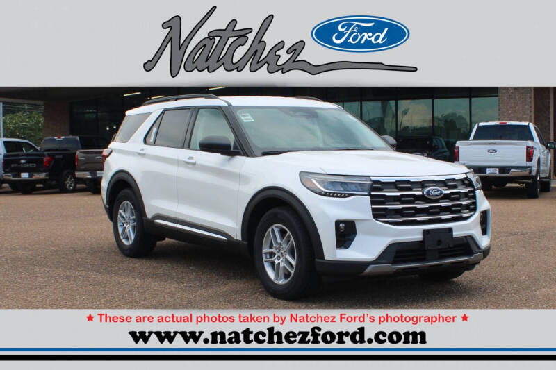 2025 Ford Explorer Active's photo