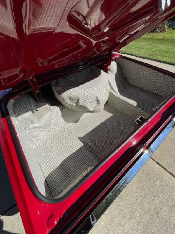 1966 Ford Thunderbird