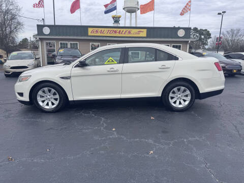 2011 Ford Taurus SE