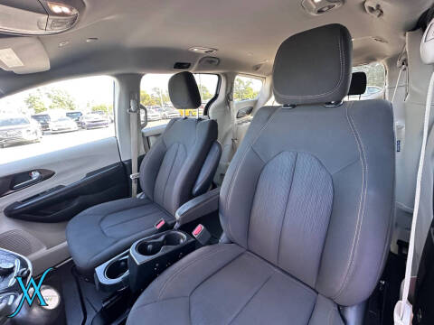 2018 Chrysler Pacifica Touring Plus