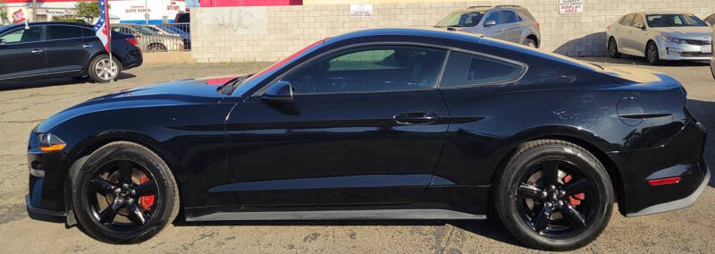 2019 Ford Mustang EcoBoost