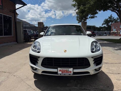 2016 Porsche Macan S