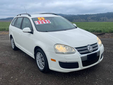 2009 Volkswagen Jetta for sale at Car Safari LLC in Independence OR