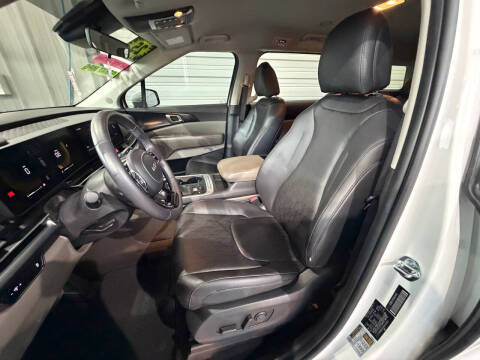 2025 Kia Carnival LXS