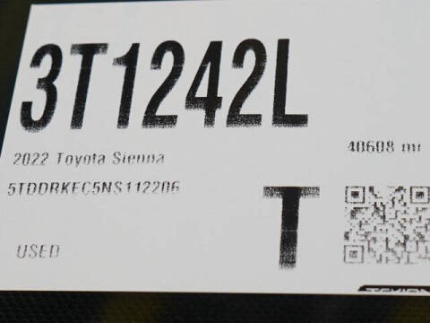 2022 Toyota Sienna XSE 7-Passenger