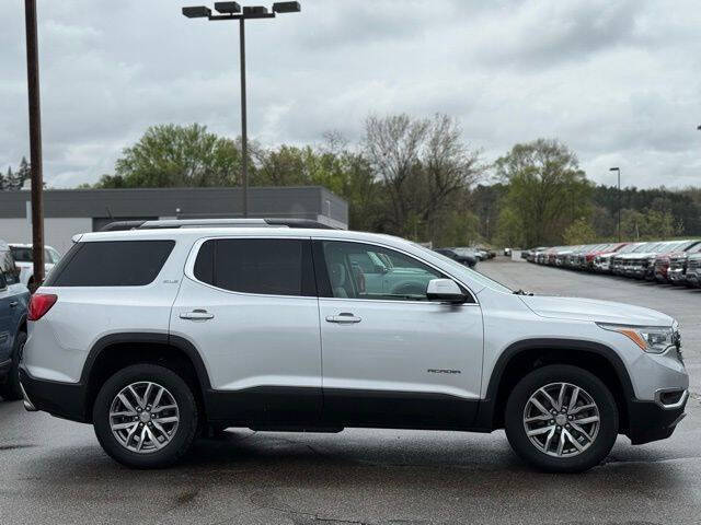 2019 GMC Acadia SLE-2
