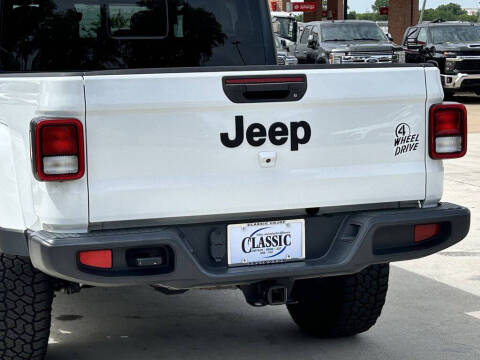 2021 Jeep Gladiator Willys