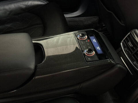 2015 Audi S8 4.0T quattro